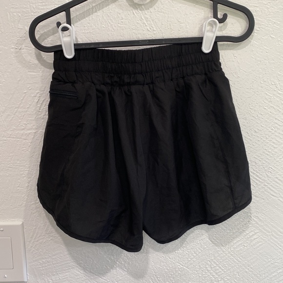 Track shorts - Picture 2 of 2